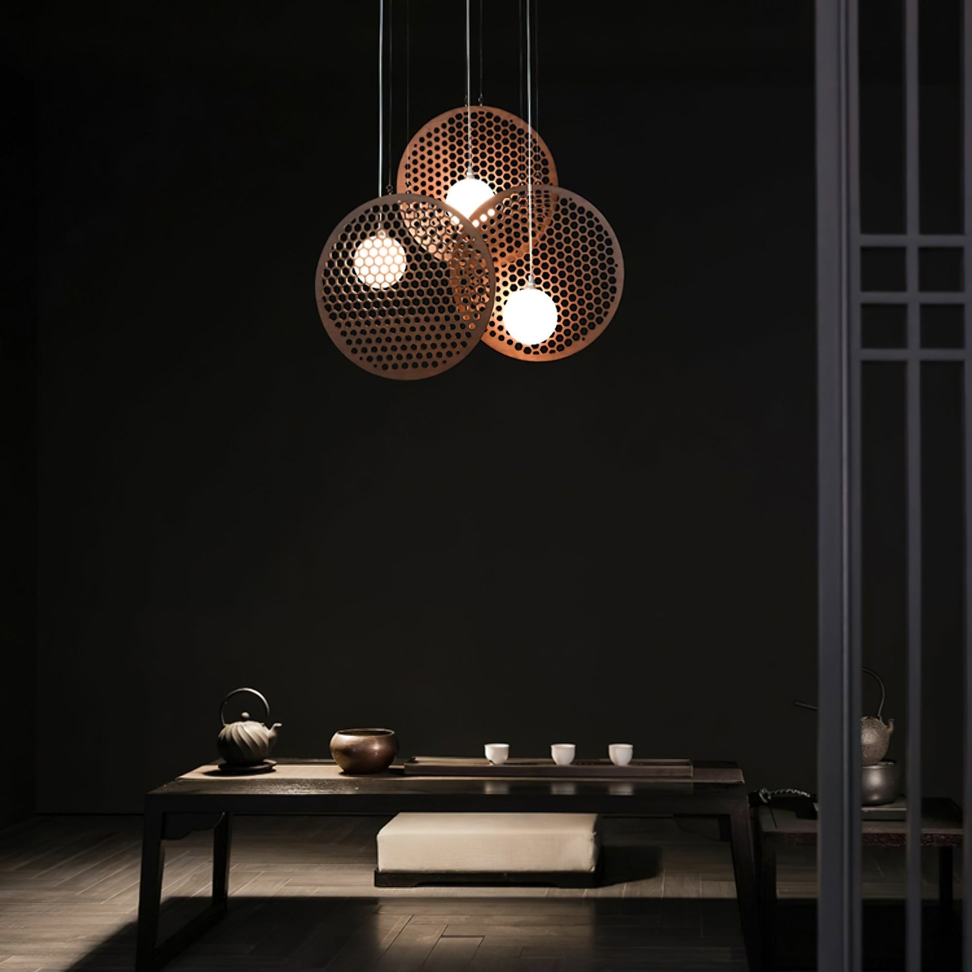 Bee Plate Chandelier Chandelier