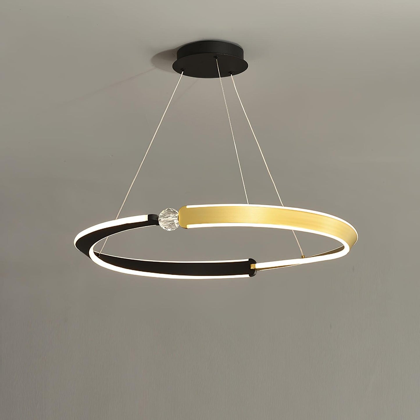 Beliani LED Pendant Light Dia 23.6″ x H 1.6″ / Dia 60cm x H 4cm / Gold & Black / Warm Light Pendant light