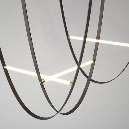 Tracer Belt Pendant Lamp L 18.5″ + L 26.4″ + L 32.7″ / Gold & Black / Warm Light Chandelier