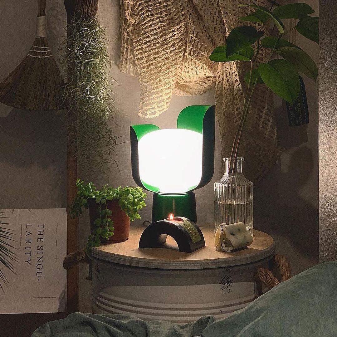 Petals Glass Table Lamp Table lamp