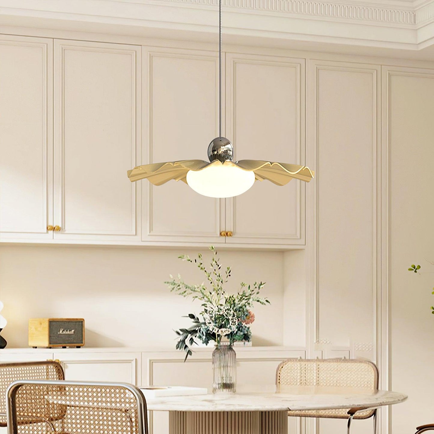 Blooming Flower Pendant Light Pendant light