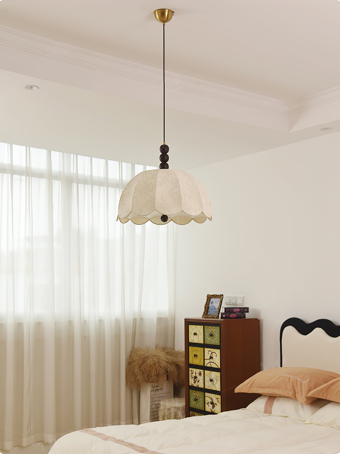 Blossom Fabric Pendant Light Dia 21.7″ x H 10.6″ / Dia 55cm x H 27cm / Beige Pendant light