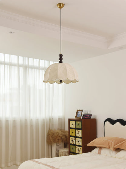 Blossom Fabric Pendant Light Dia 21.7″ x H 10.6″ / Dia 55cm x H 27cm / Beige Pendant light