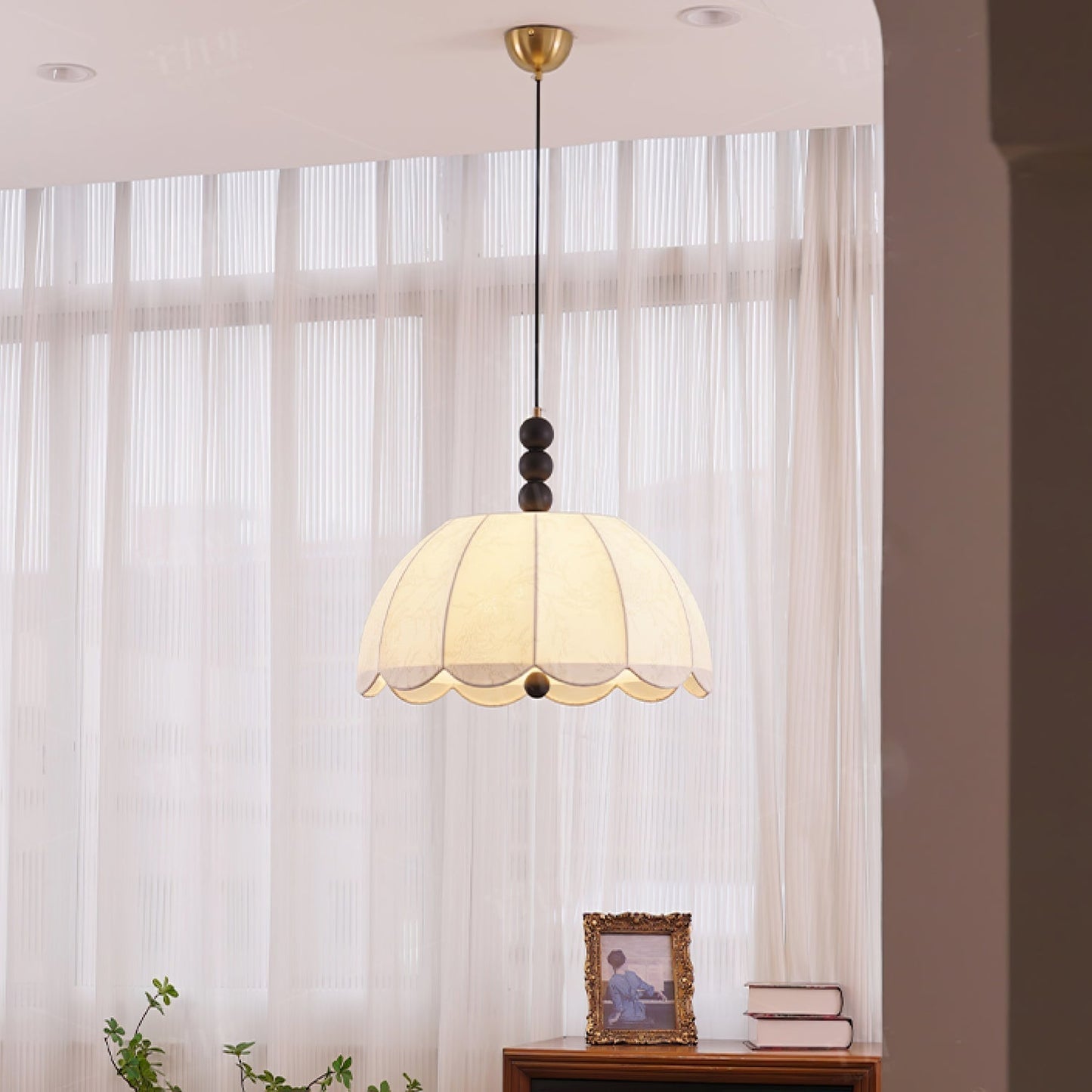 Blossom Fabric Pendant Light Dia 21.7″ x H 10.6″ / Dia 55cm x H 27cm / Beige Pendant light