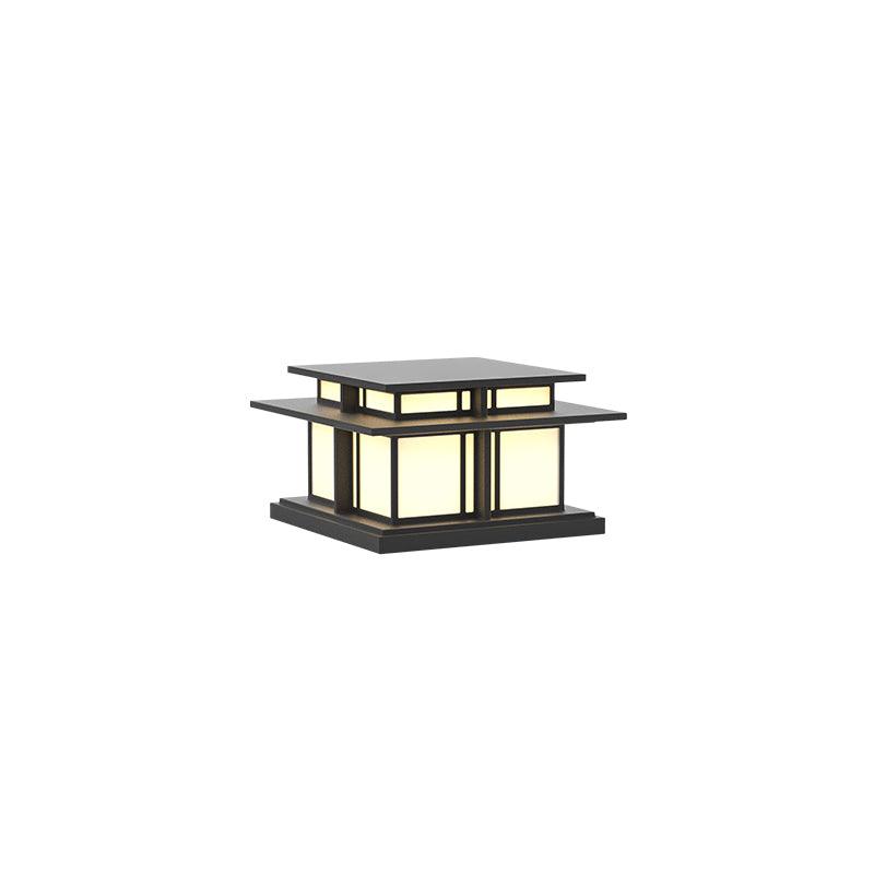 Boilyn Outdoor Pillar Light Model A: L 17.7″ x W 17.7″ x H 9.8″ / L 45cm x W 45cm x H 25cm / Wired Version / Warm Light