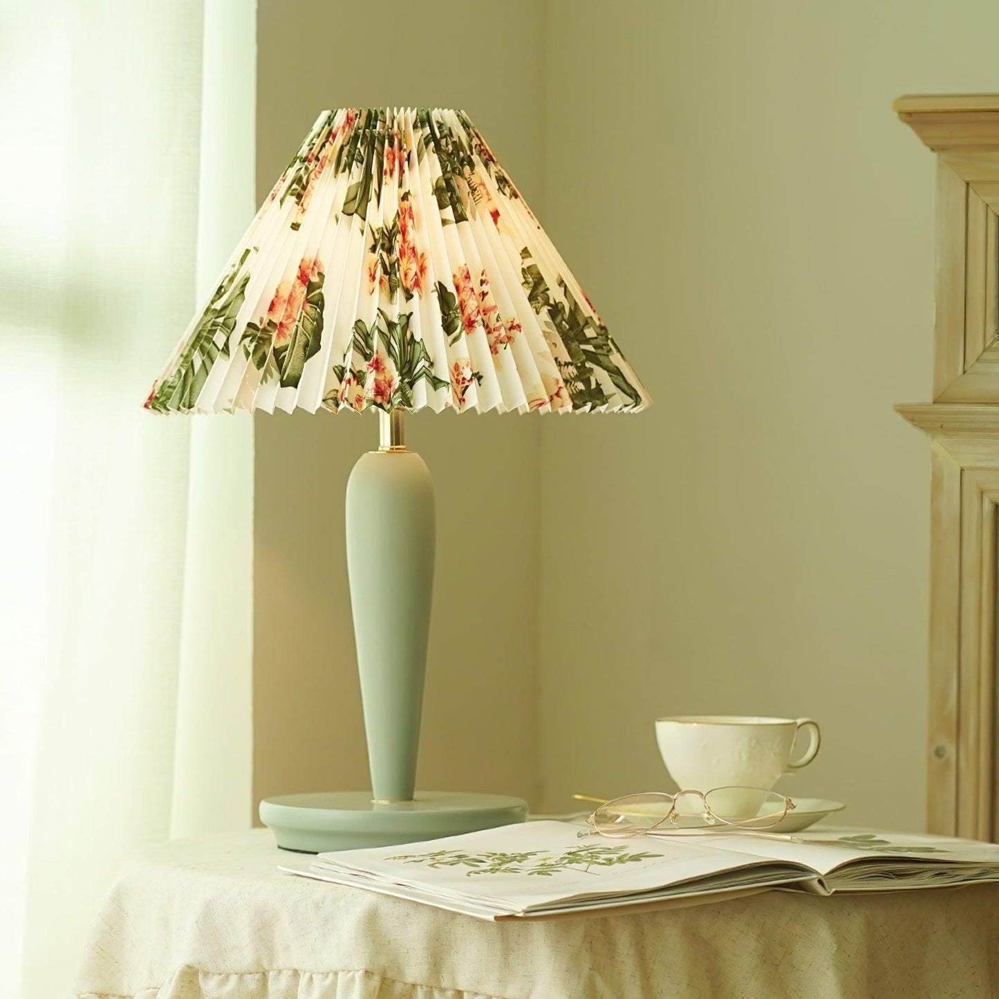 Brentwood Tall Table Lamp Table lamp