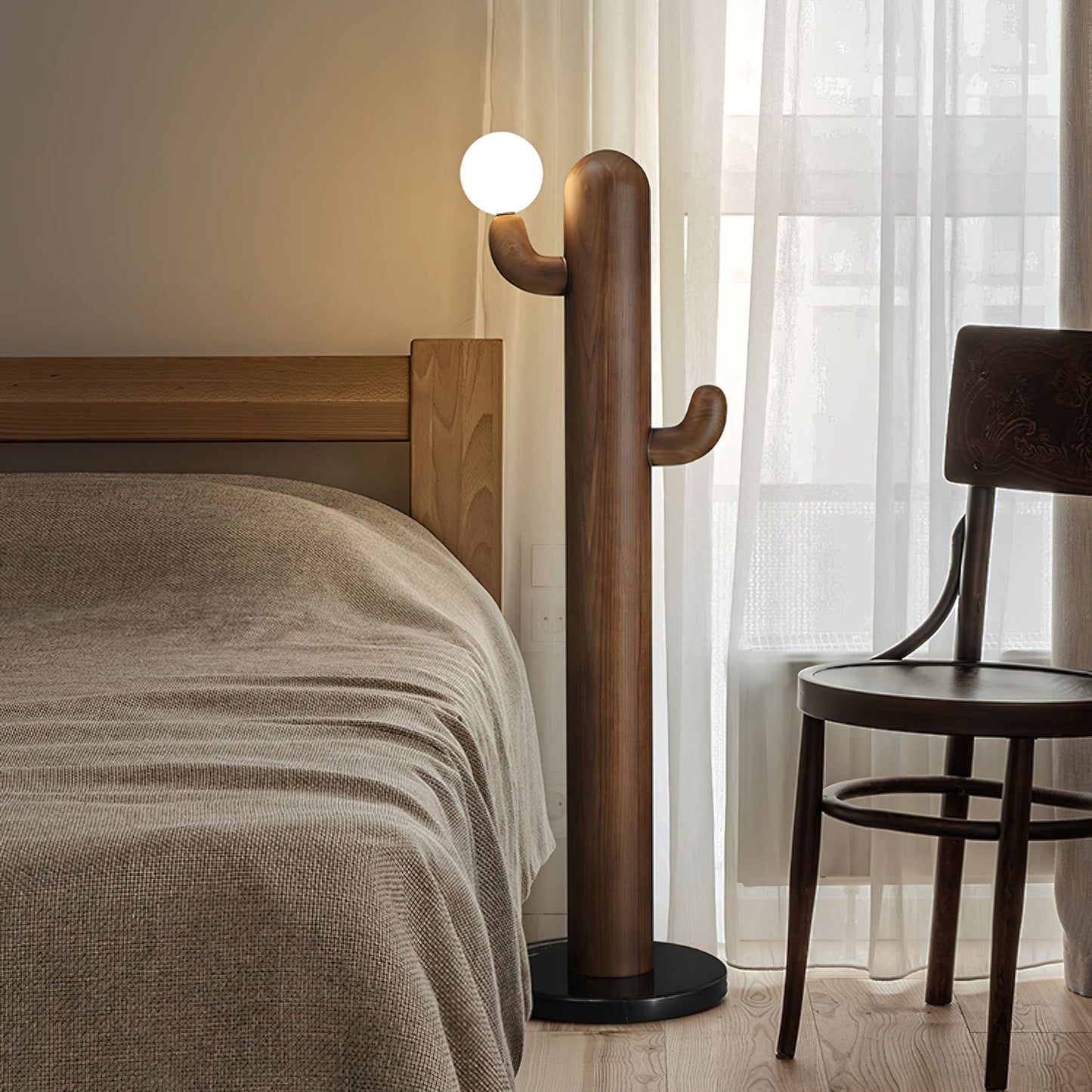Cactus Wood Floor Lamp Floor lamp