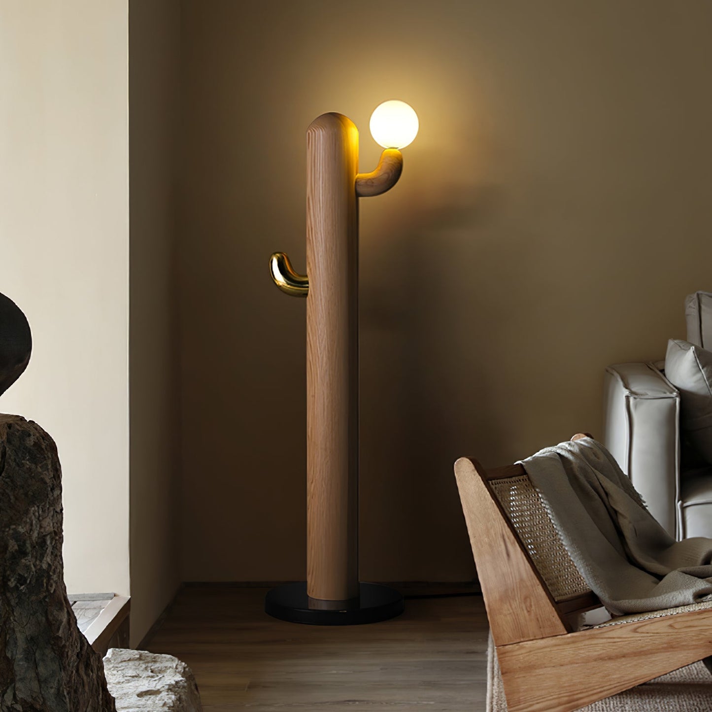 Cactus Wood Floor Lamp Floor lamp