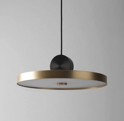 Cale Pendant Collection Dia 15.7″ x H 5.1″ / Dia 40cm x H 13cm / Gold / Warm Light Pendant light