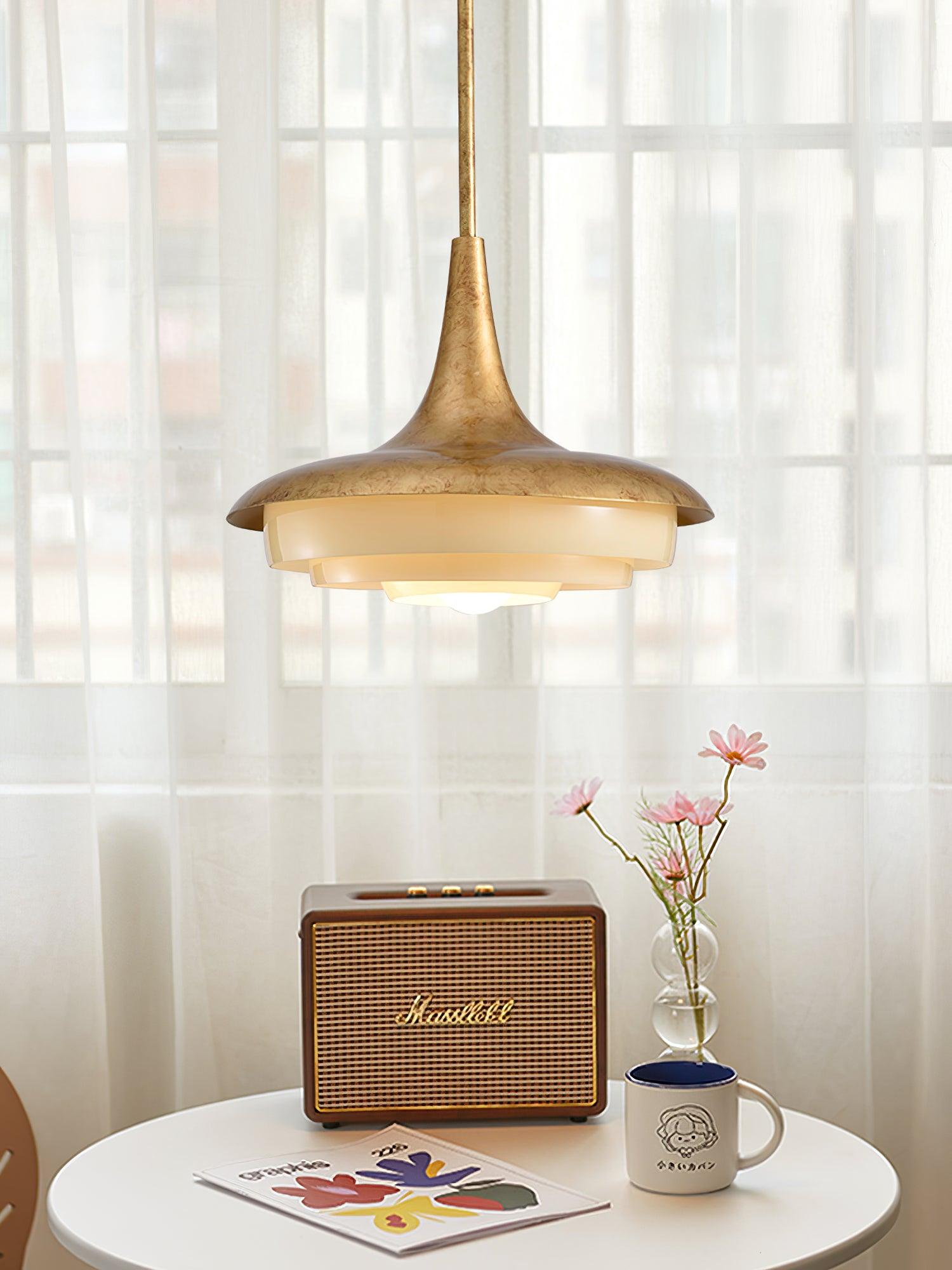 Blossom Pendant Light Dia 17.7″ x H 11.8″ / Dia 45cm x H 30cm / Gold & Creamy yellow Pendant light
