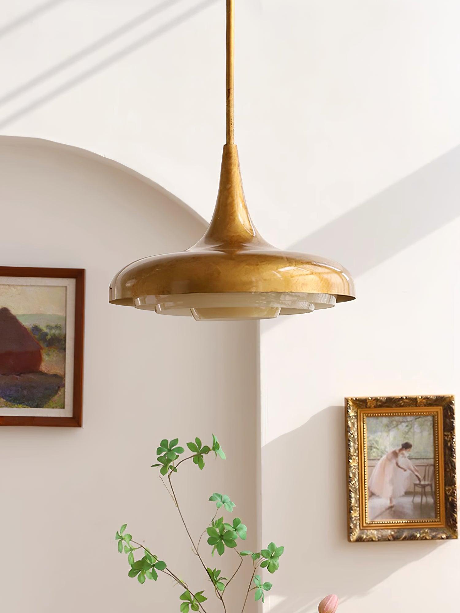 Blossom Pendant Light Dia 17.7″ x H 11.8″ / Dia 45cm x H 30cm / Gold & Creamy yellow Pendant light