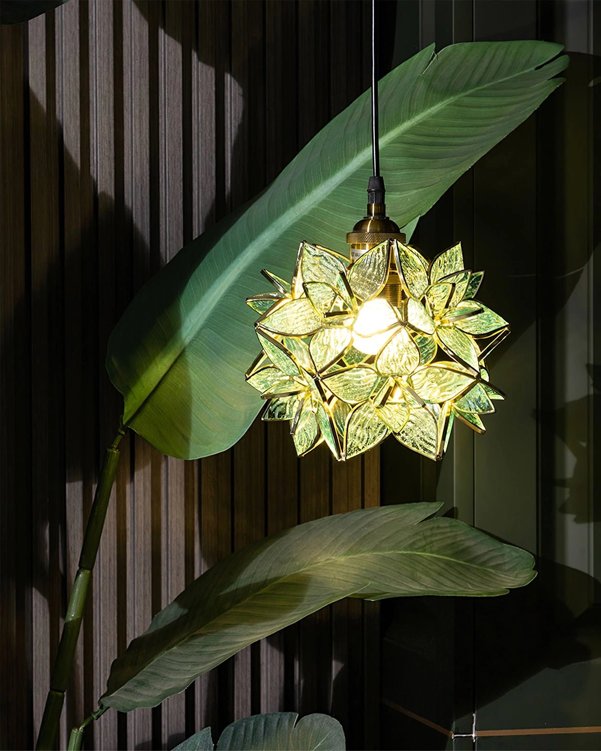 Capiz Pendant Lamp Pendant light