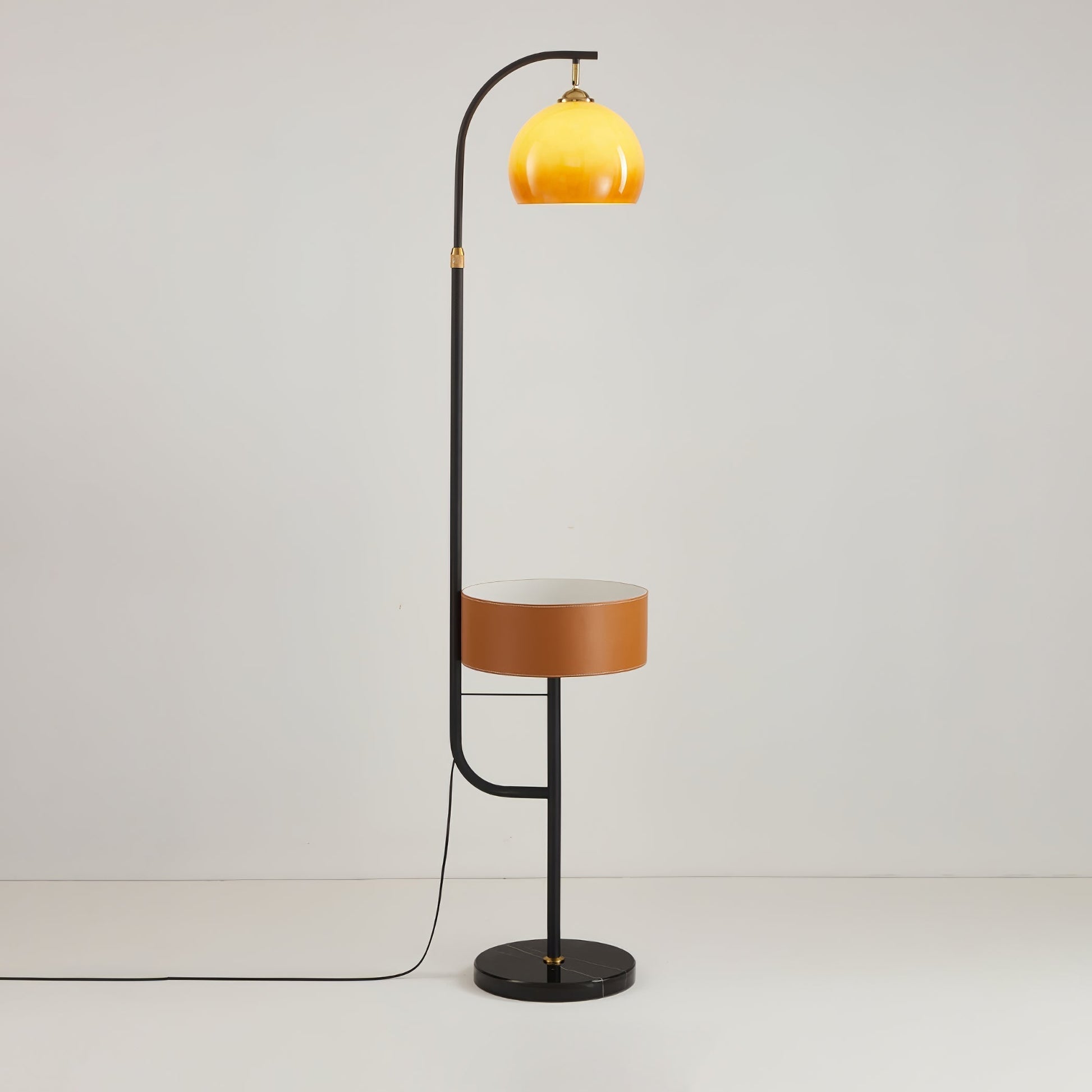 Caramel Arch Floor Lamp Dia 13.4″ x H 66.9″ / Dia 34cm x H 170cm / Caramel & Black / US Plug Floor lamp