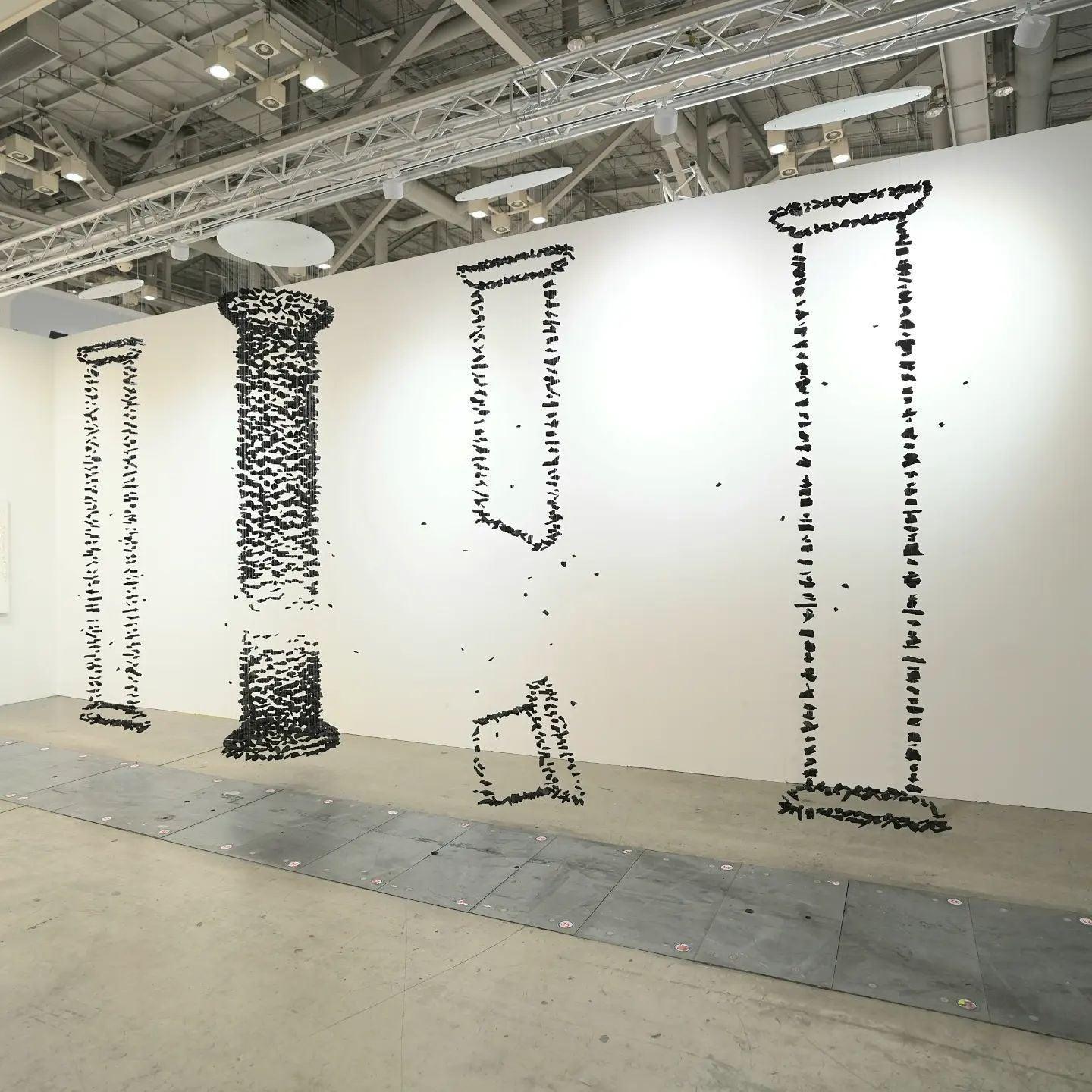 Charcoal Chandeliers G to L Chandelier
