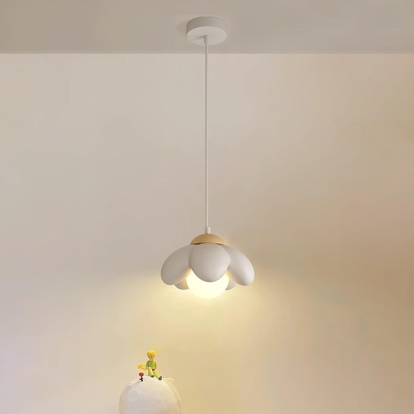 Cherry Blossom Pendant Lamp Dia 6.6″ x H 5.9″/ Dia 17cm x H 15cm / White Pendant light