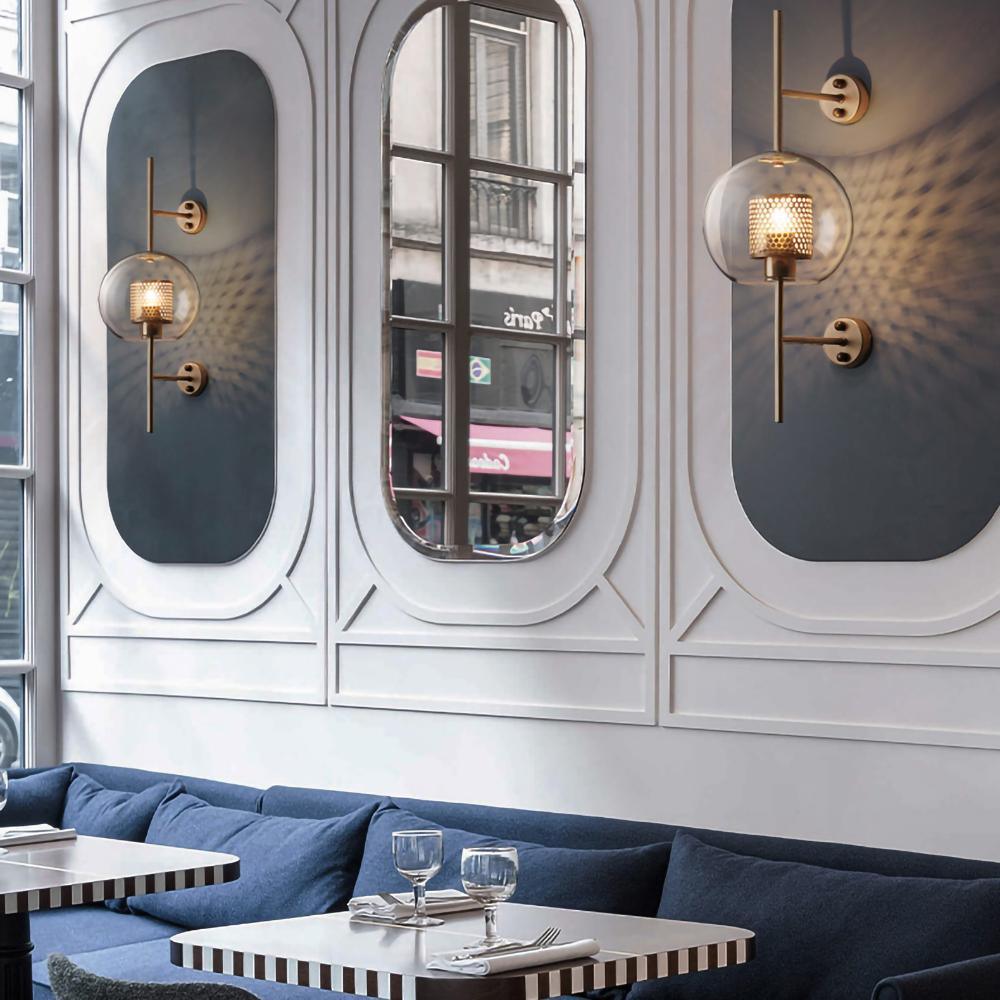 Chiswick Glass Wall Light Wall lamp