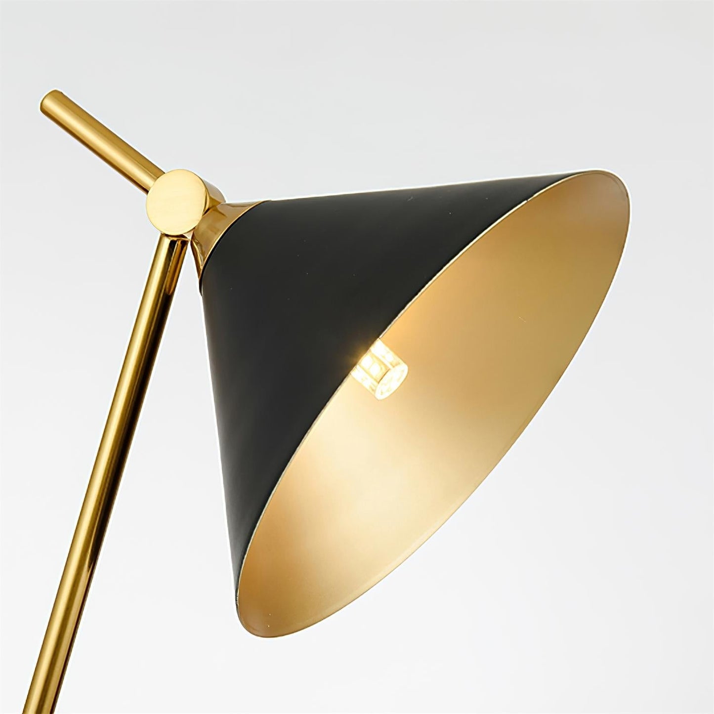 Cleo Table Lamp Table lamp