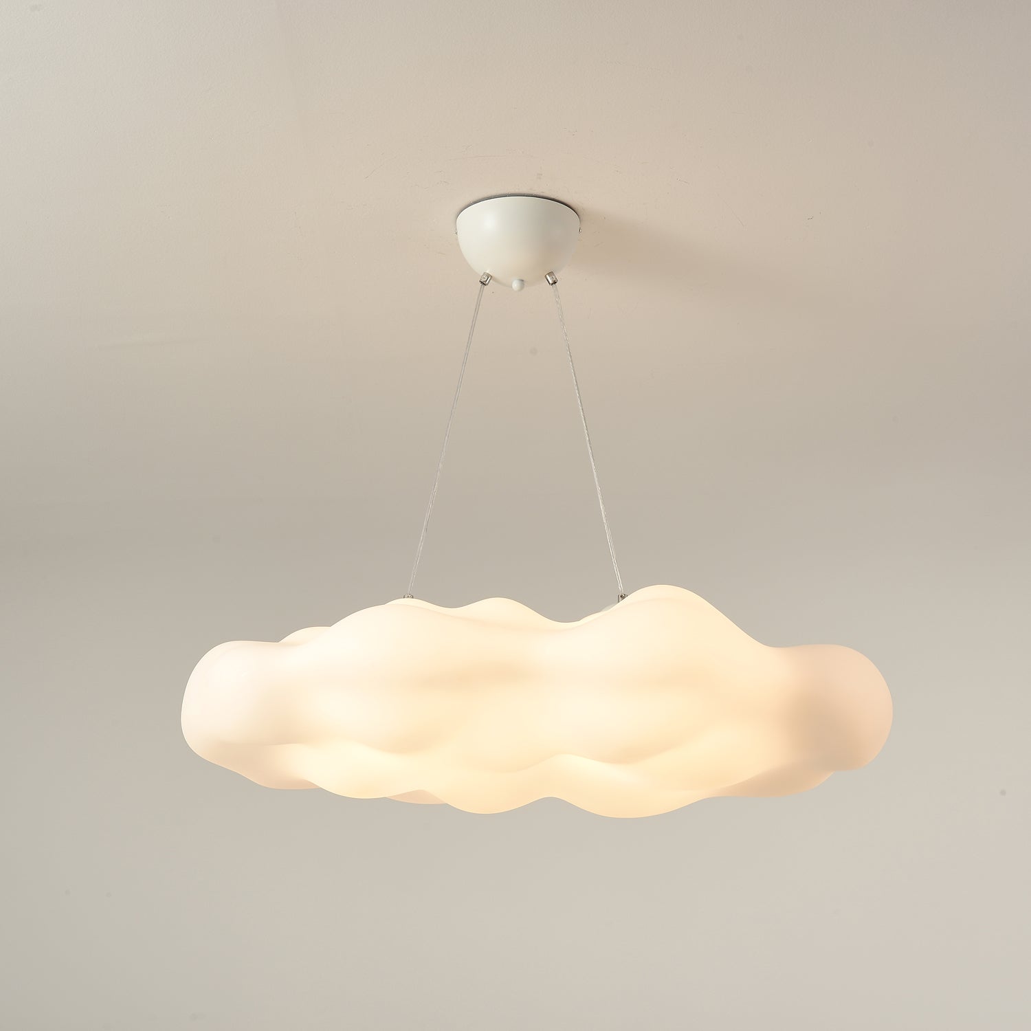 Cloudys Pendant Light L 31.5″ x W 17.7″ x H 8.3″ / White Pendant light