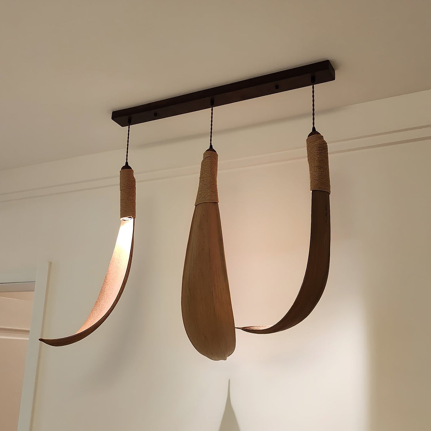 Cocoa Leaf Pendant Lamp Pendant light