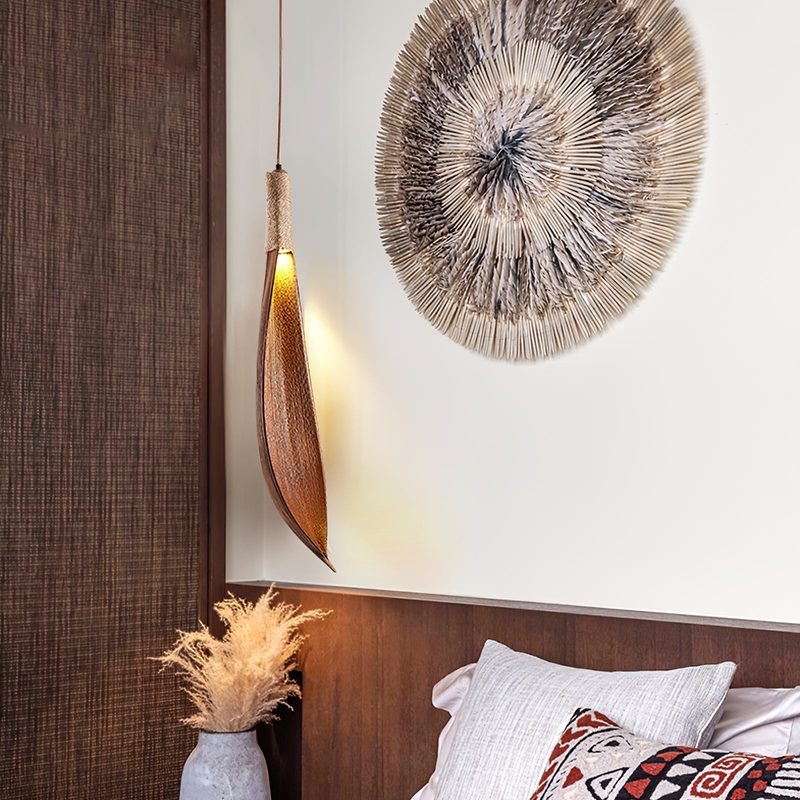 Cocoa Leaf Pendant Lamp Pendant light