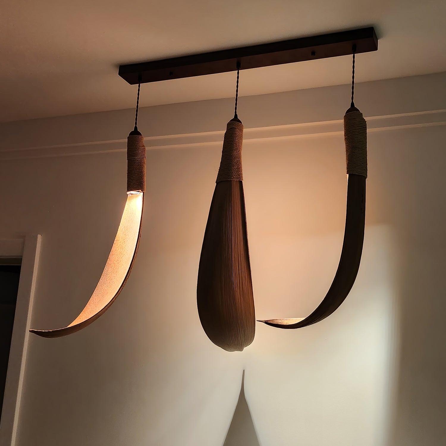 Cocoa Leaf Pendant Lamp Pendant light