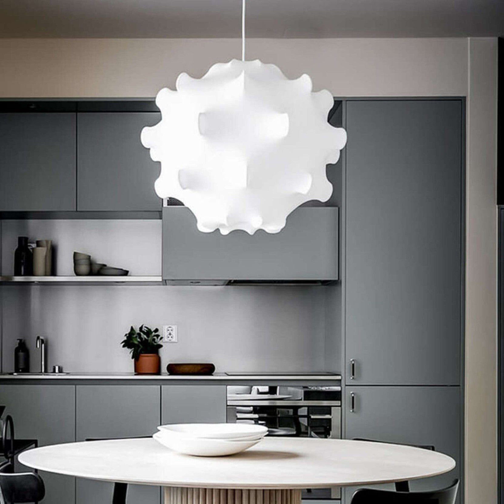 Cocoon Bloom Pendant Lamp Dia 24.8″ x H 19.7″ / Dia 63cm x H 50cm / White Pendant light