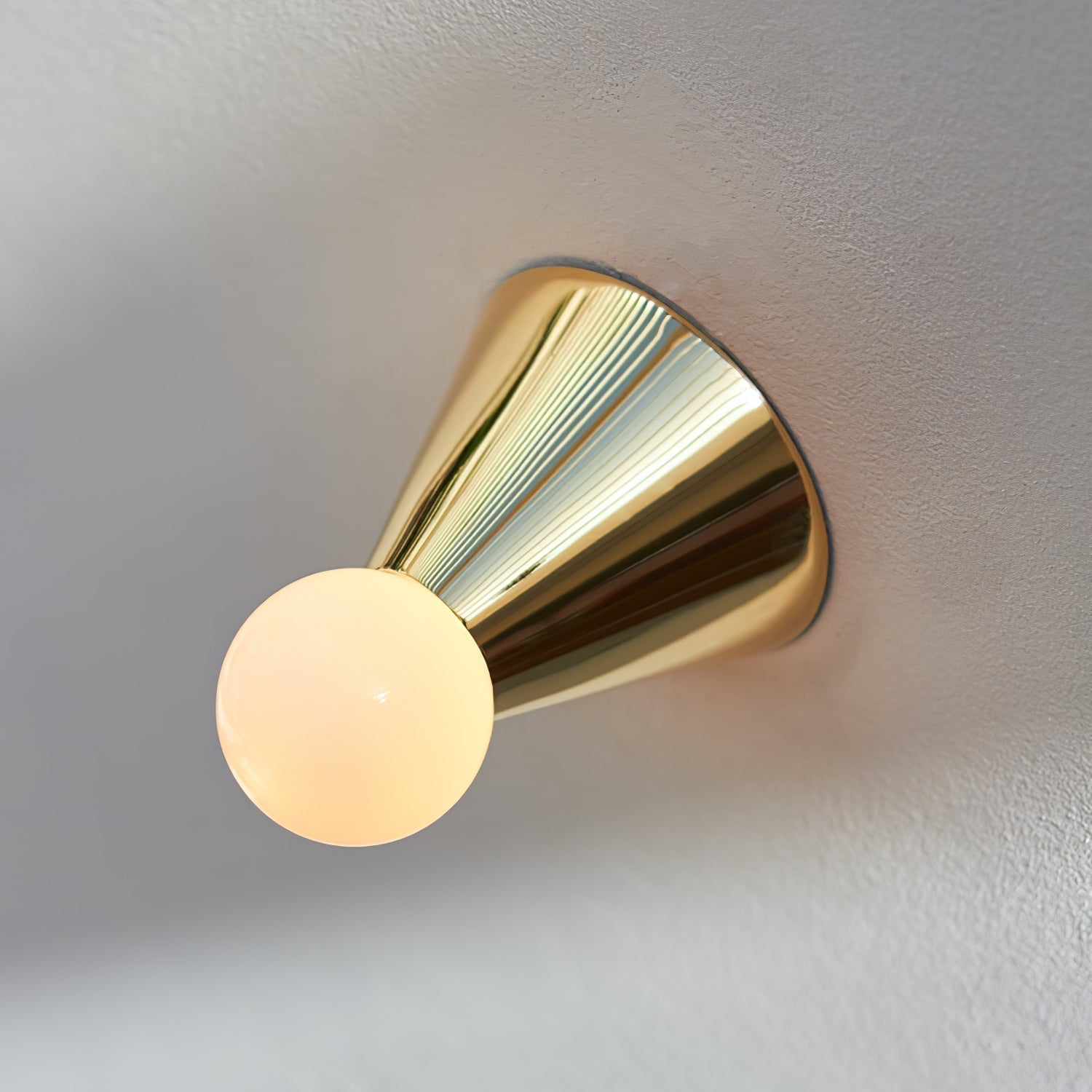 Conical Ceiling Lamp Ceiling lamp