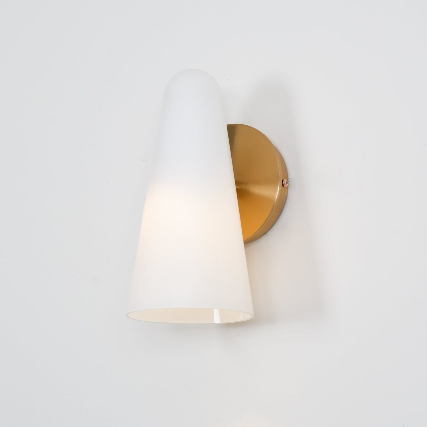 Conical Glass Wall Lamp 1001 Wall lamp