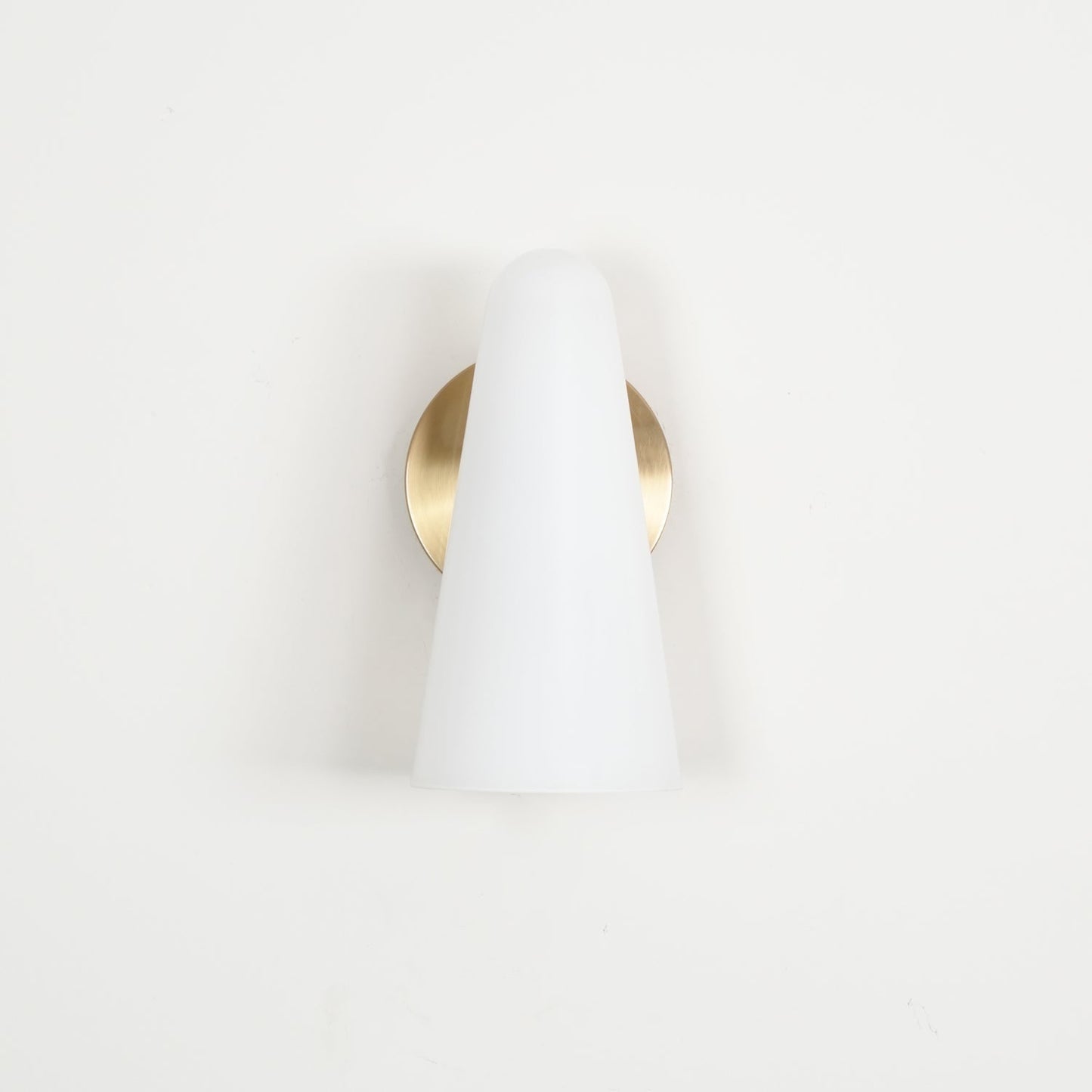Conical Glass Wall Lamp 1001 Wall lamp