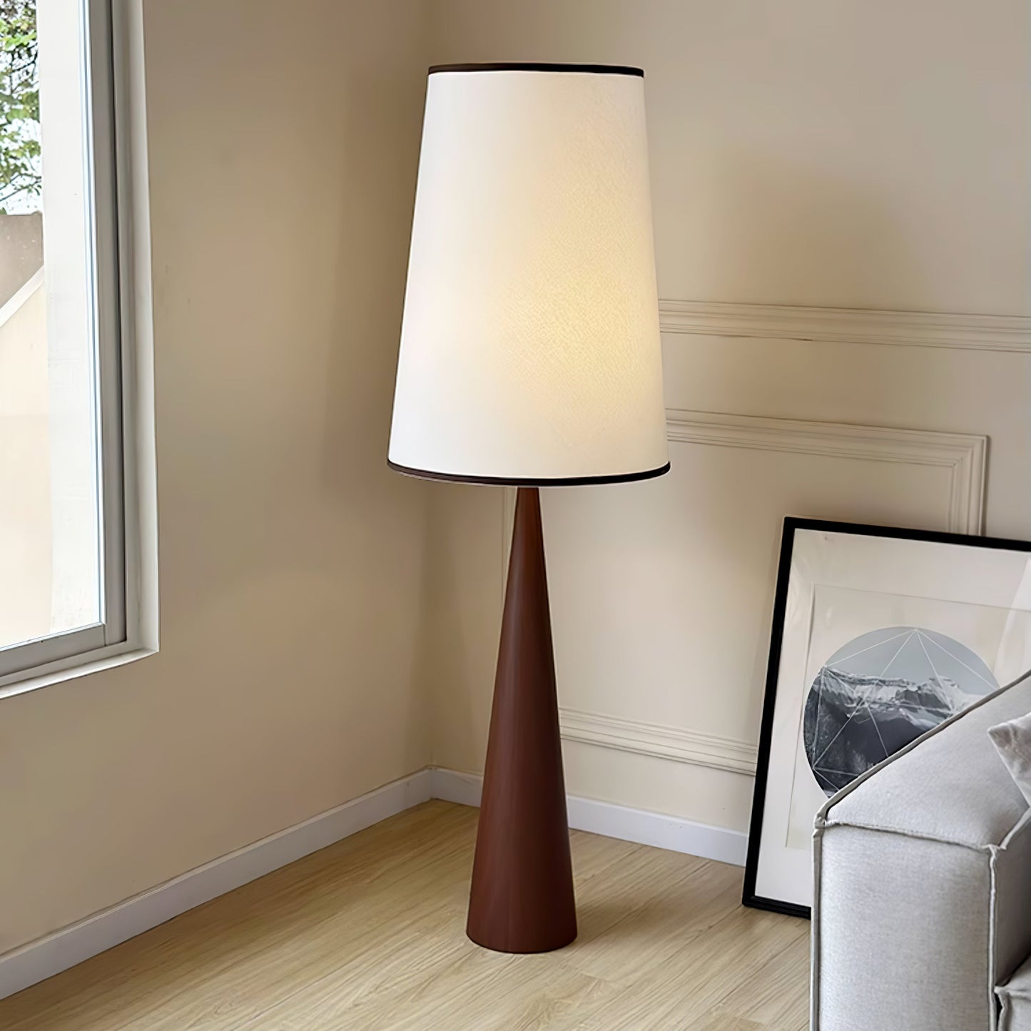 Faux Wood Conical Floor Lamp Dia 18.9″ x H 59″ / Dia 48cm x H 150cm / Hydrographic Walnut Wood Grain Finish & White / US