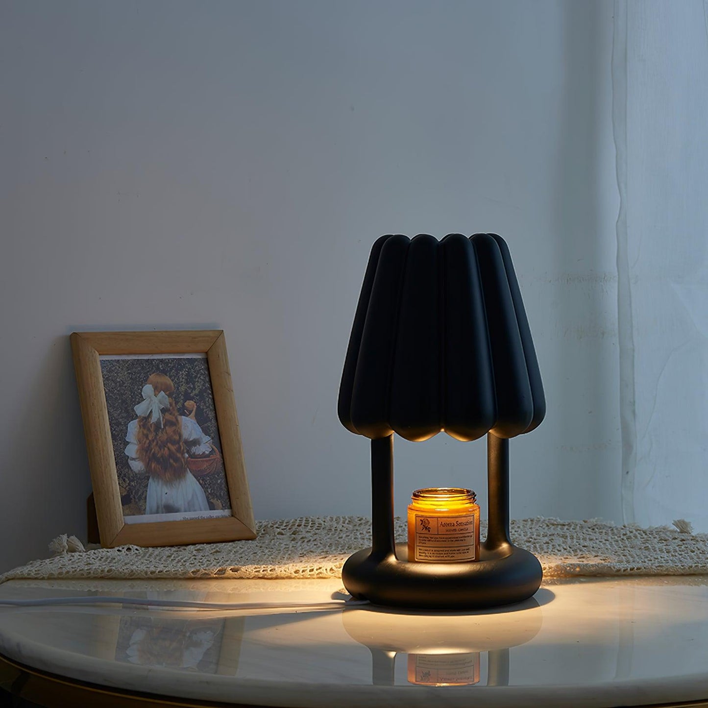 Coral Ice Cream Table Lamp Table lamp