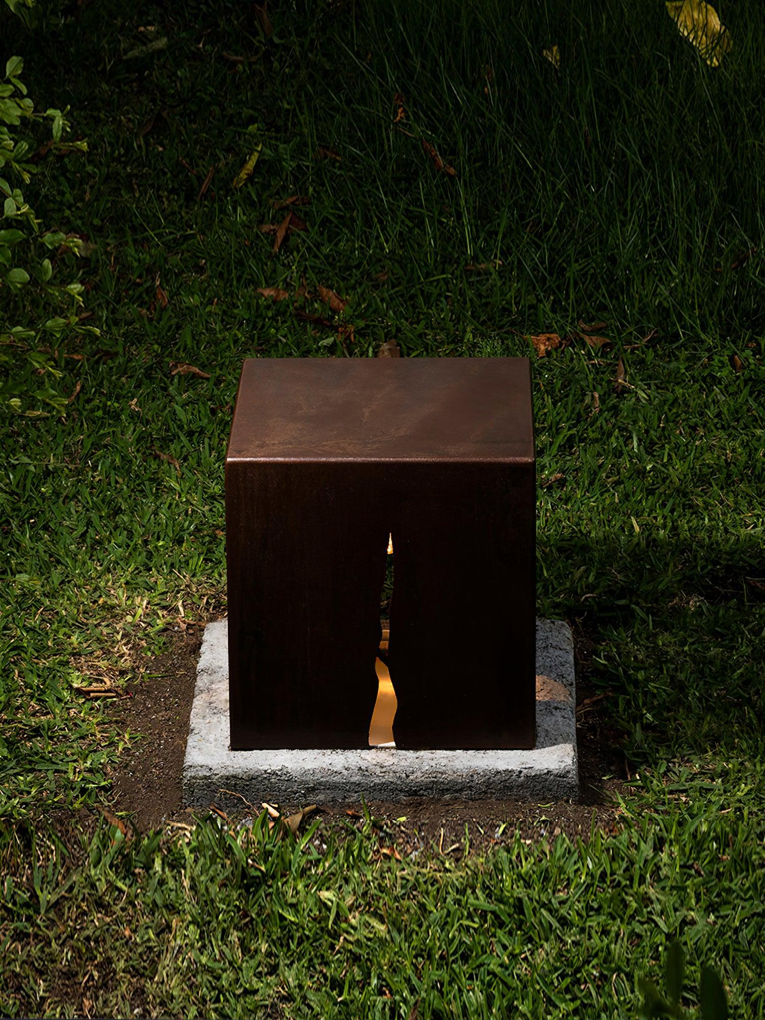 Crack Cube Outdoor Light Table lamp