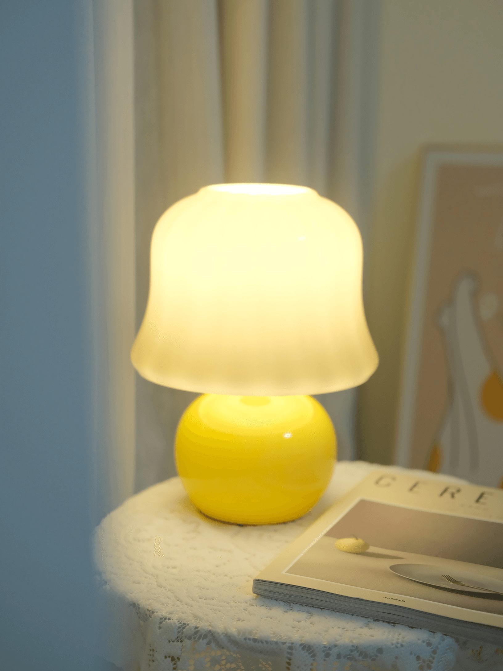 Creamy Mushroom Table Lamp Table lamp