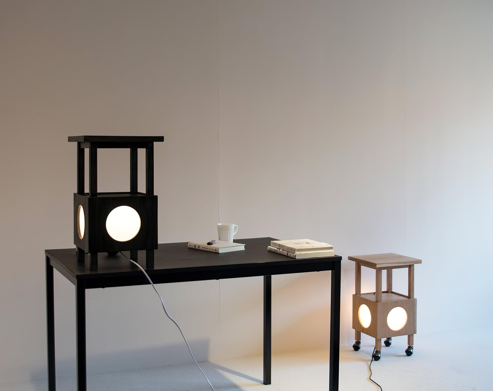 Cubby Mobile Table Light Table lamp