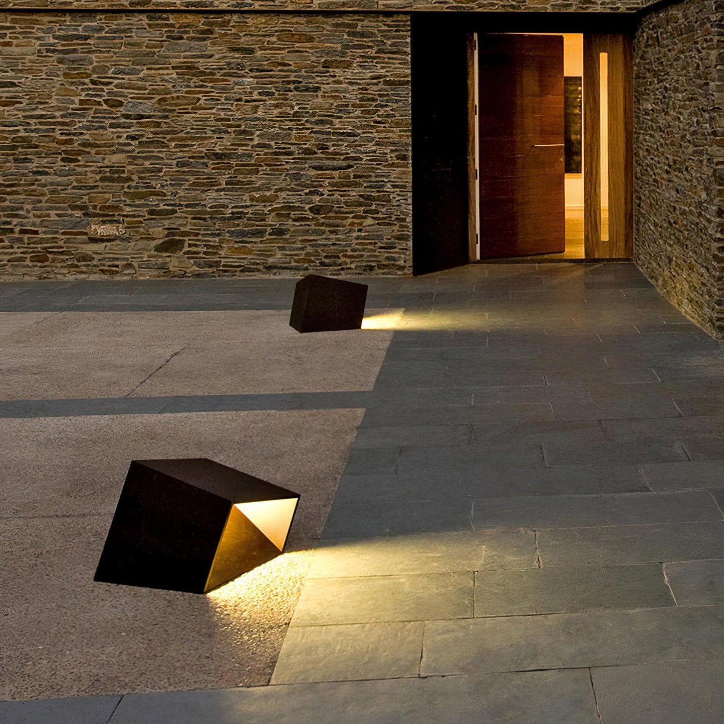 Cube Garden Outdoor Light Table lamp