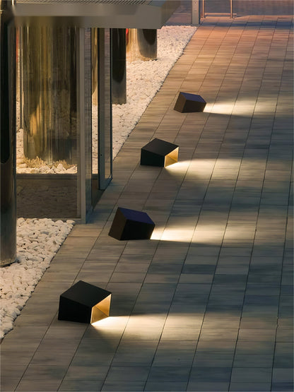 Cube Garden Outdoor Light Table lamp