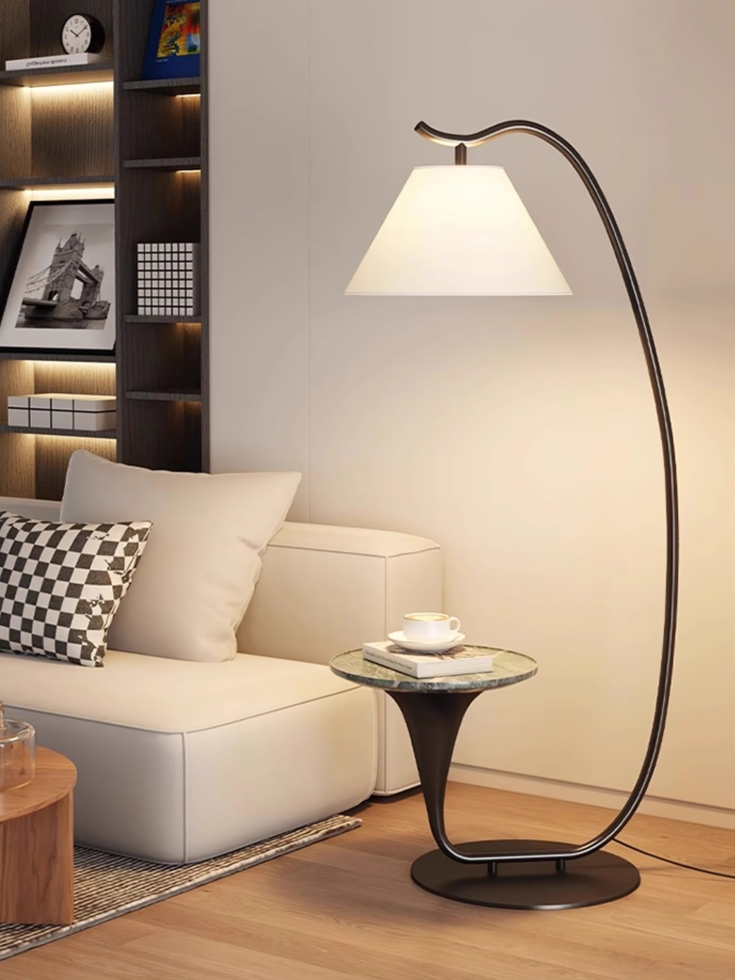 Curvature Floor Lamp Floor lamp