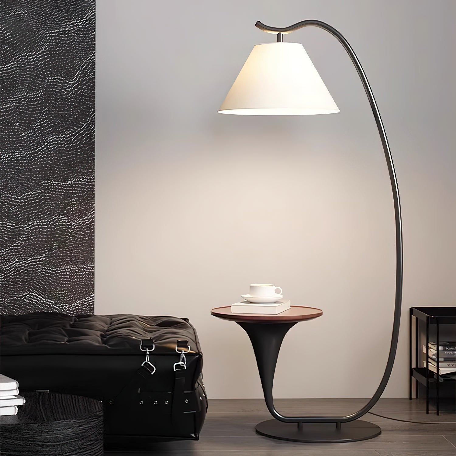 Curvature Floor Lamp Floor lamp