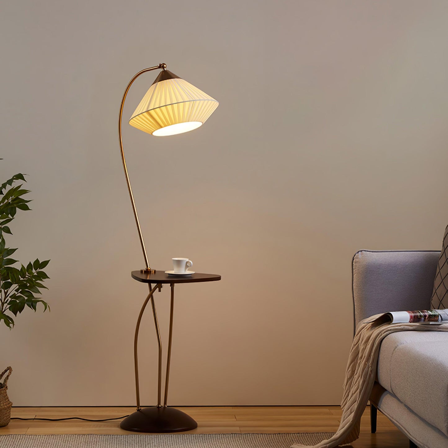 Curve With Table Floor Lamp Floor lamp