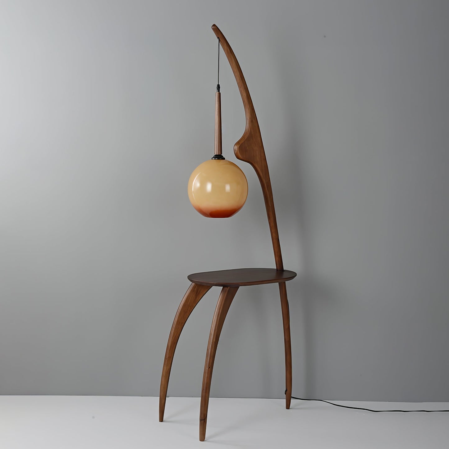 Curved Mantis Arm Floor Lamp Floor lamp