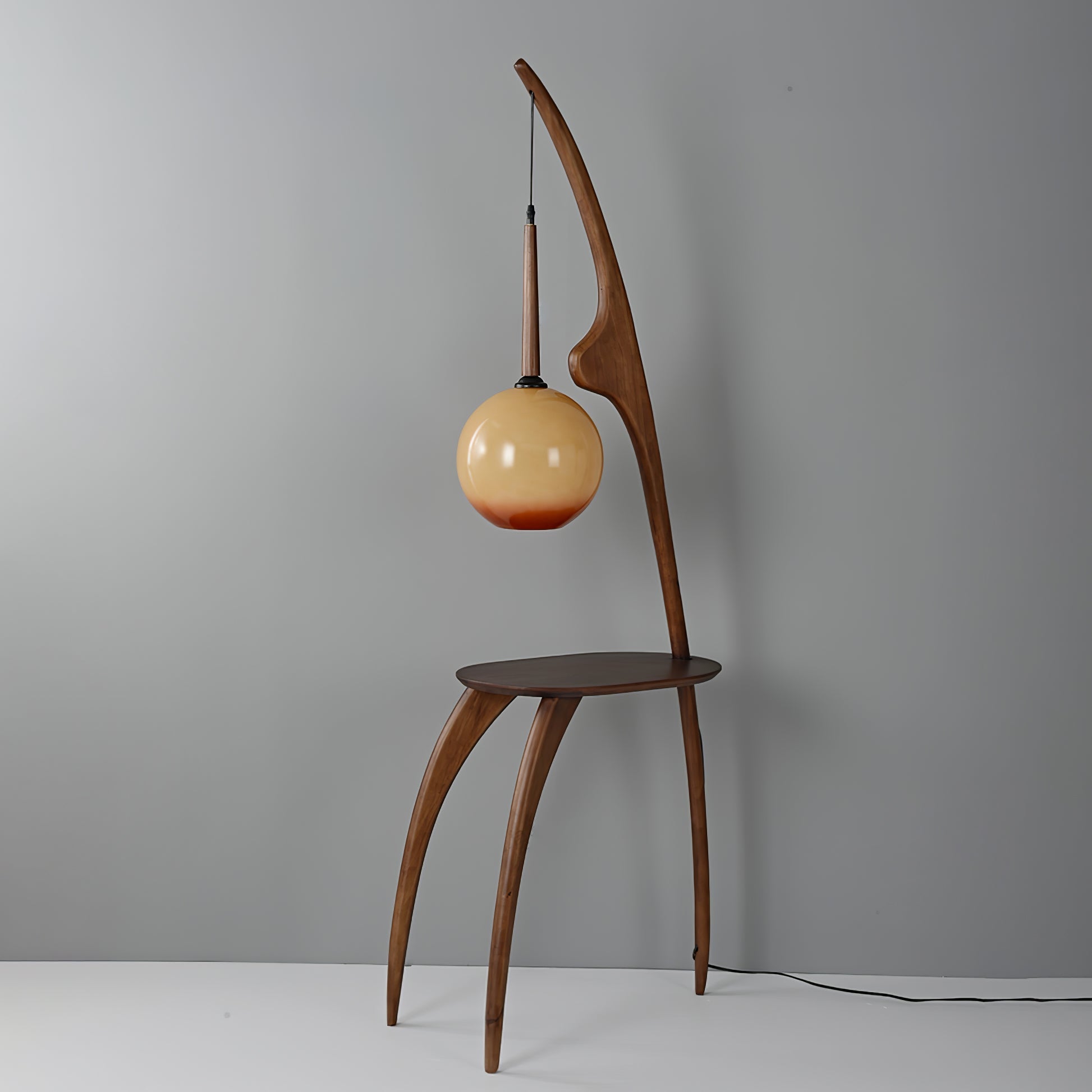 Curved Mantis Arm Floor Lamp Floor lamp