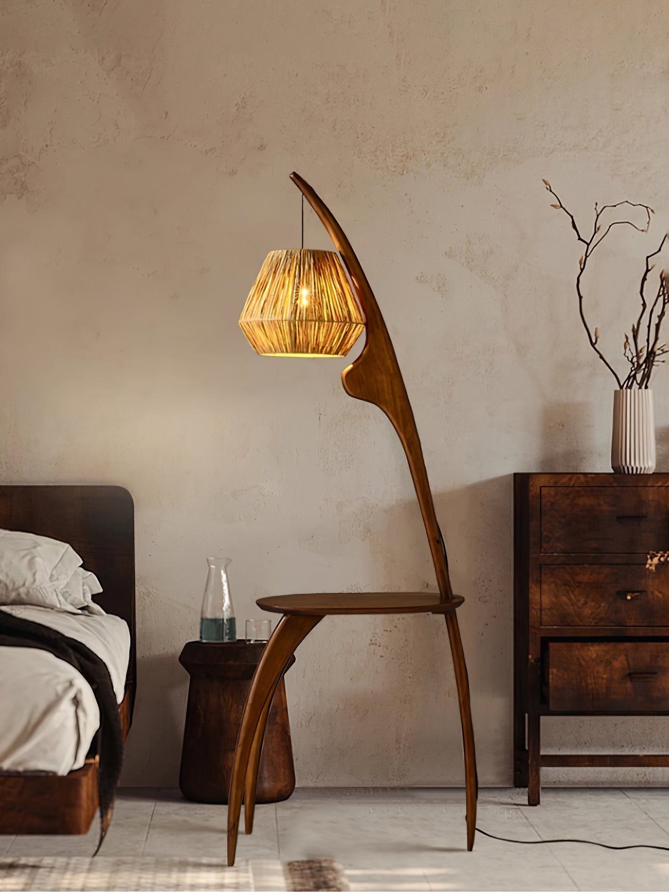Curved Mantis Arm Floor Lamp Floor lamp