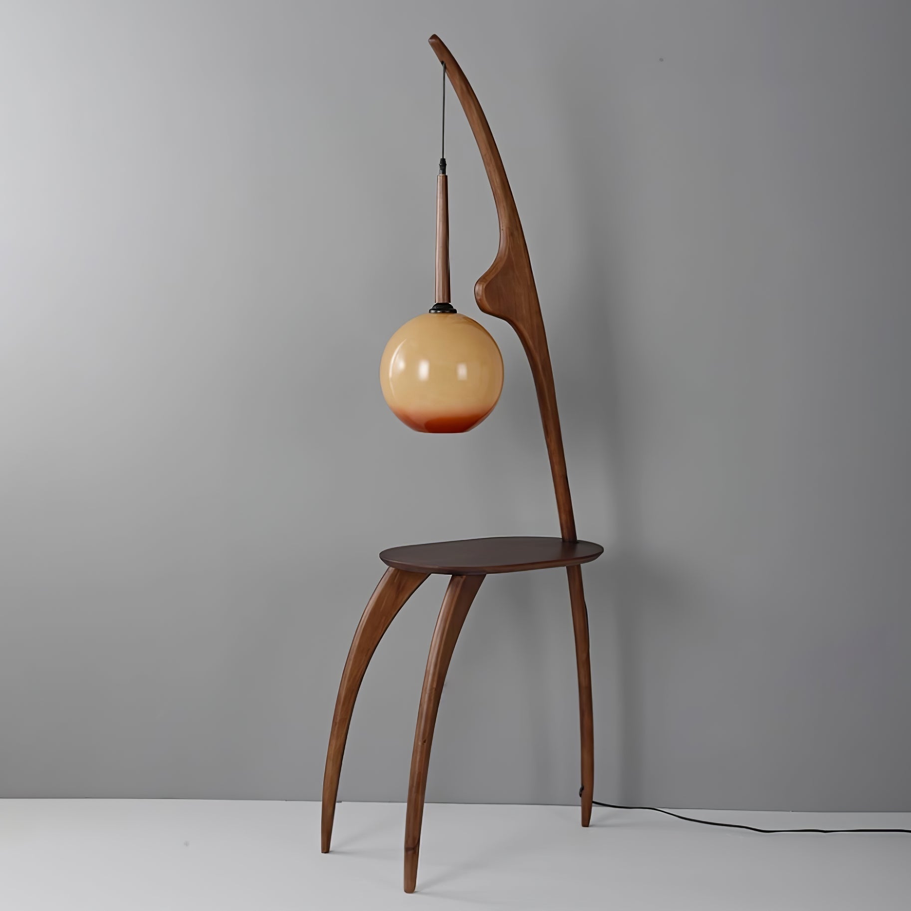 Curved Mantis Arm Floor Lamp Floor lamp