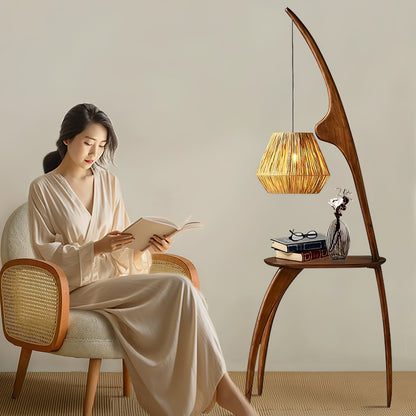 Curved Mantis Arm Floor Lamp Floor lamp