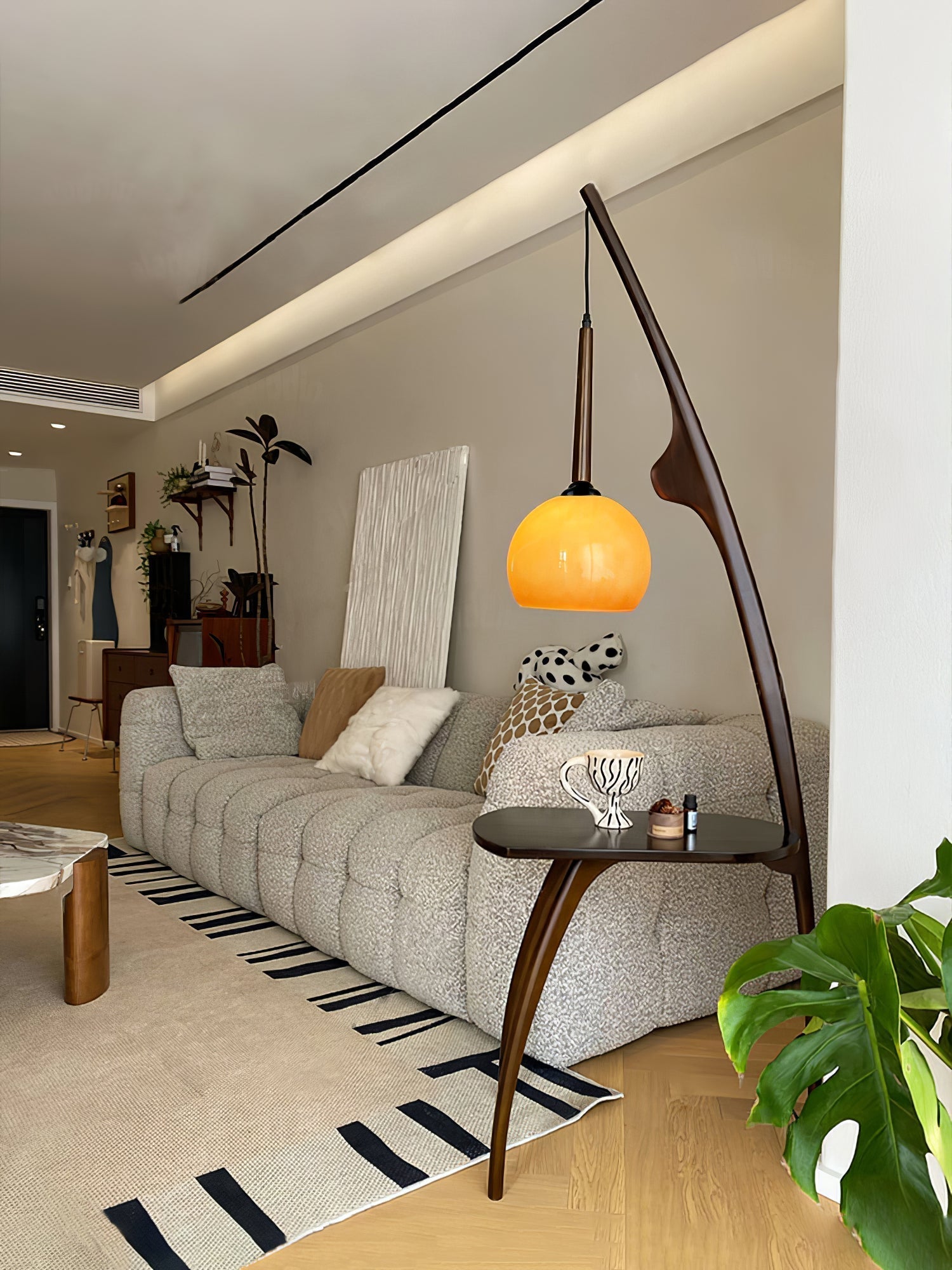 Curved Mantis Arm Floor Lamp Floor lamp