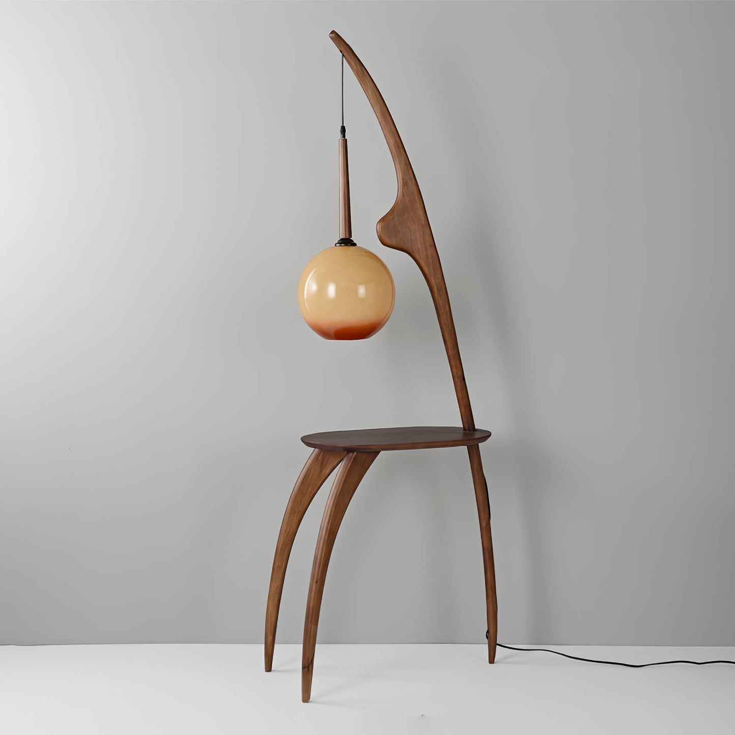 Curved Mantis Arm Floor Lamp Floor lamp