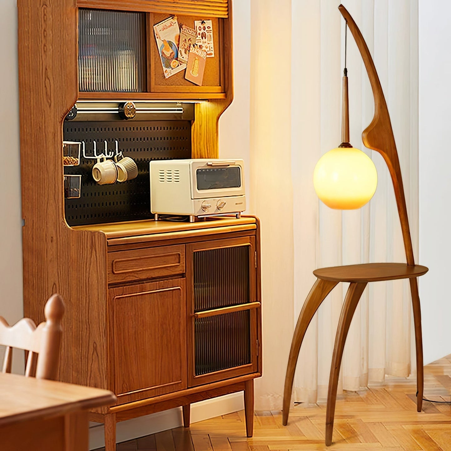 Curved Mantis Arm Floor Lamp Floor lamp