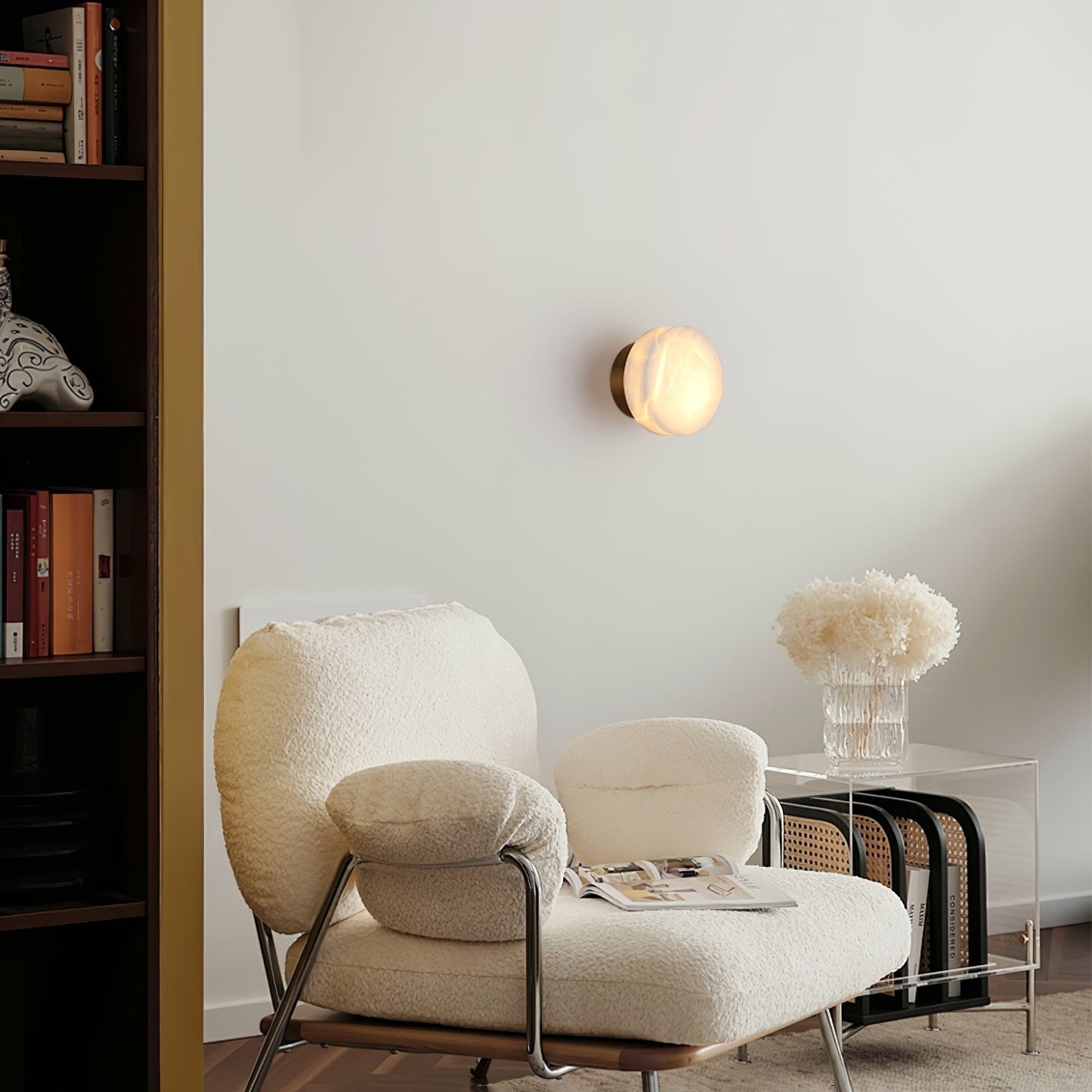 Cylindrical Alabaster Wall Light Wall lamp