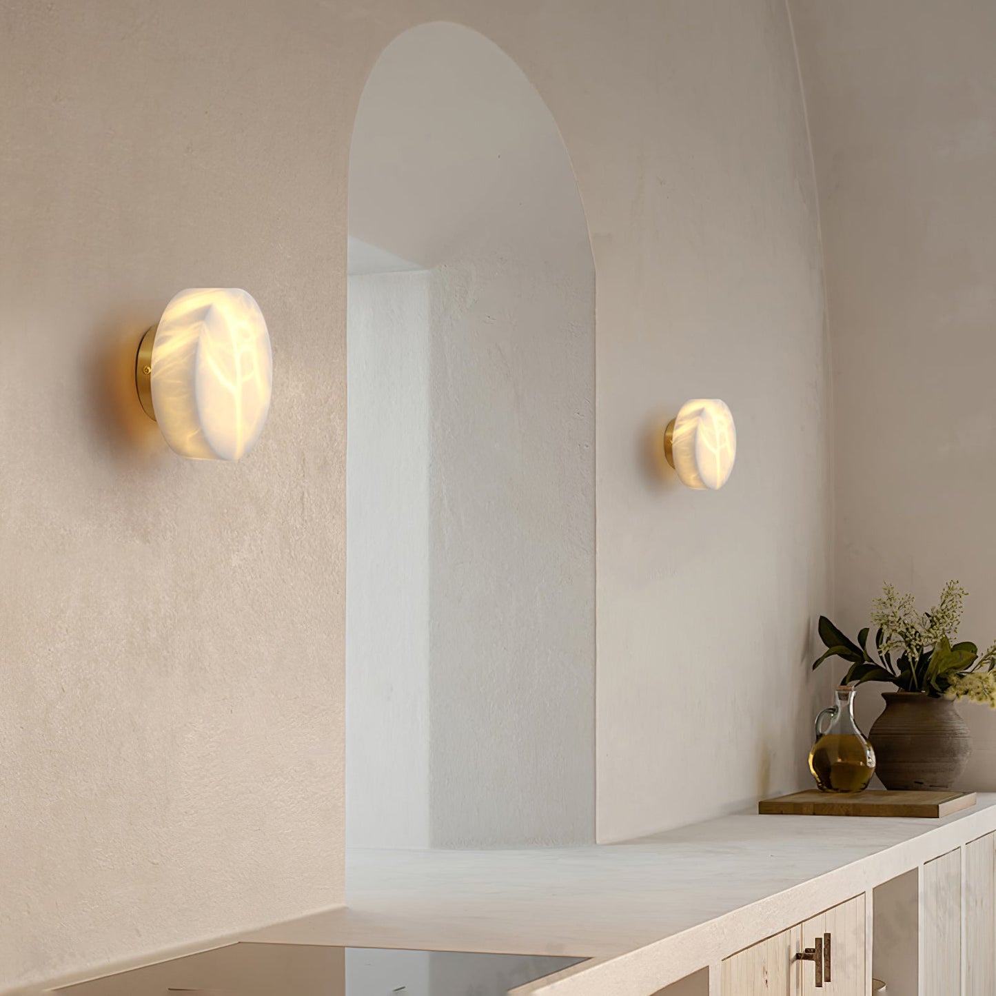 Cylindrical Alabaster Wall Light Wall lamp