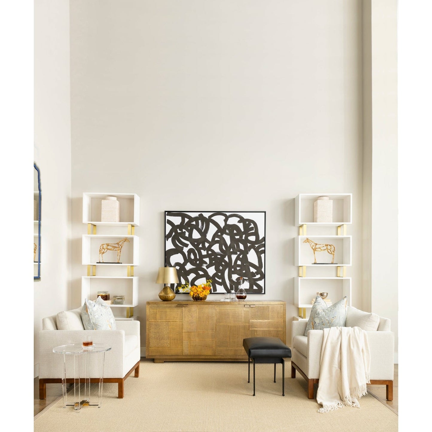 Villa & House Mark 4-Door Cabinet